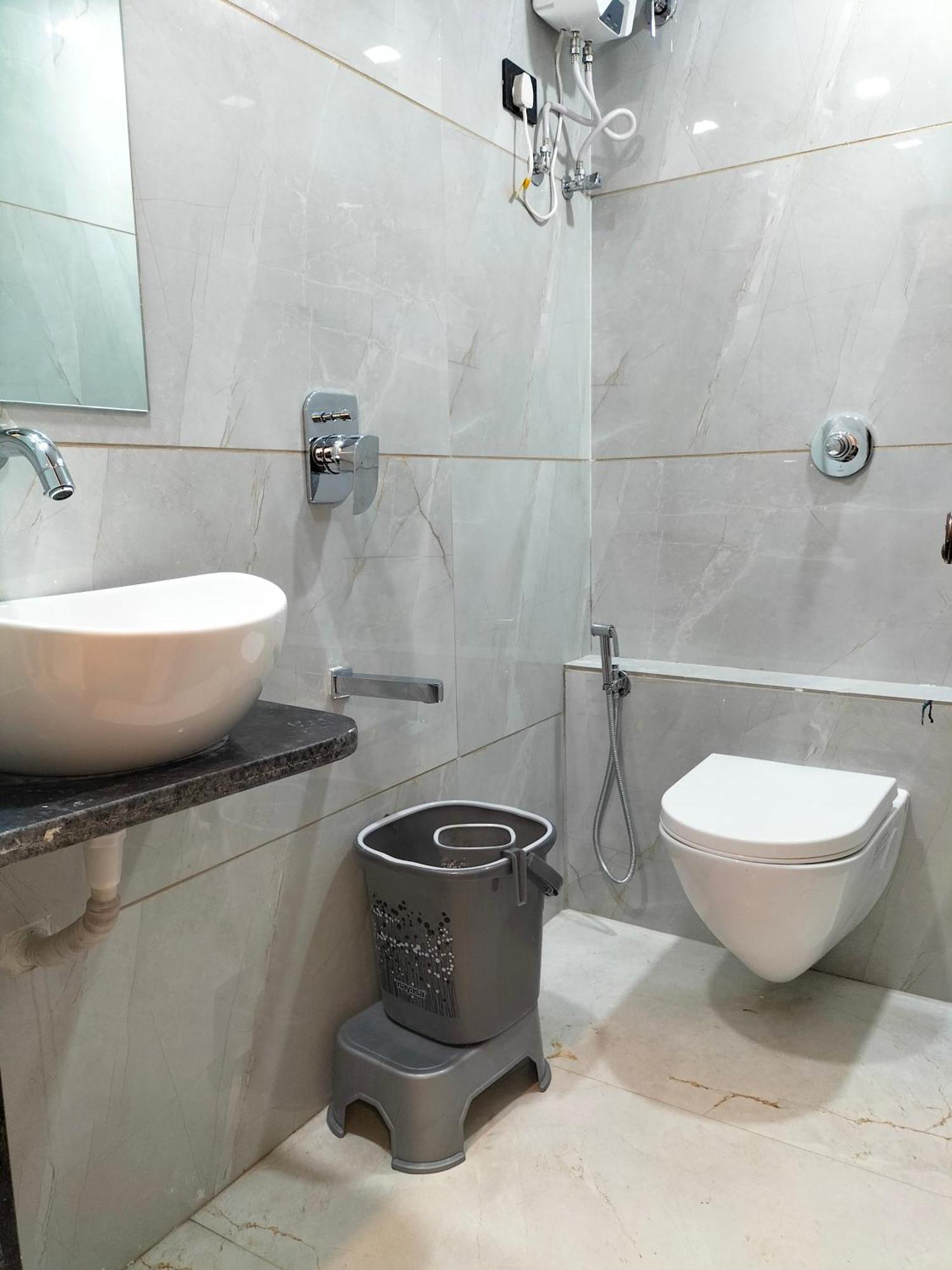 Hotel Paris Plaza Ahmadábád Kültér fotó